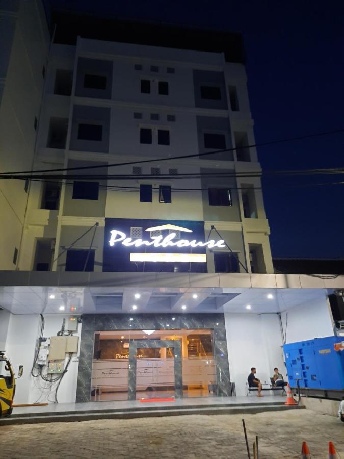 Ams Penthouse Hotel Jakarta Exterior photo